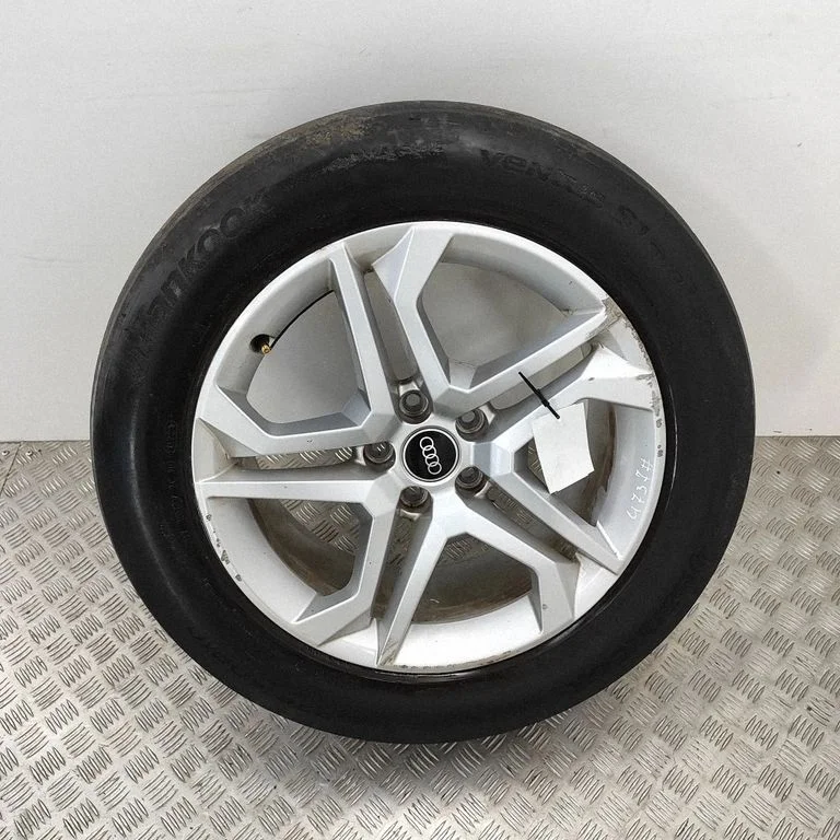 R18 vieglmetāla disks (-i) 80A601025BD
