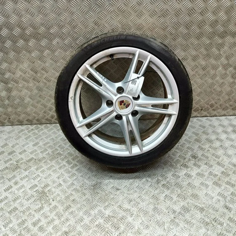 R18 valuvelg (-veljed) 98736213702