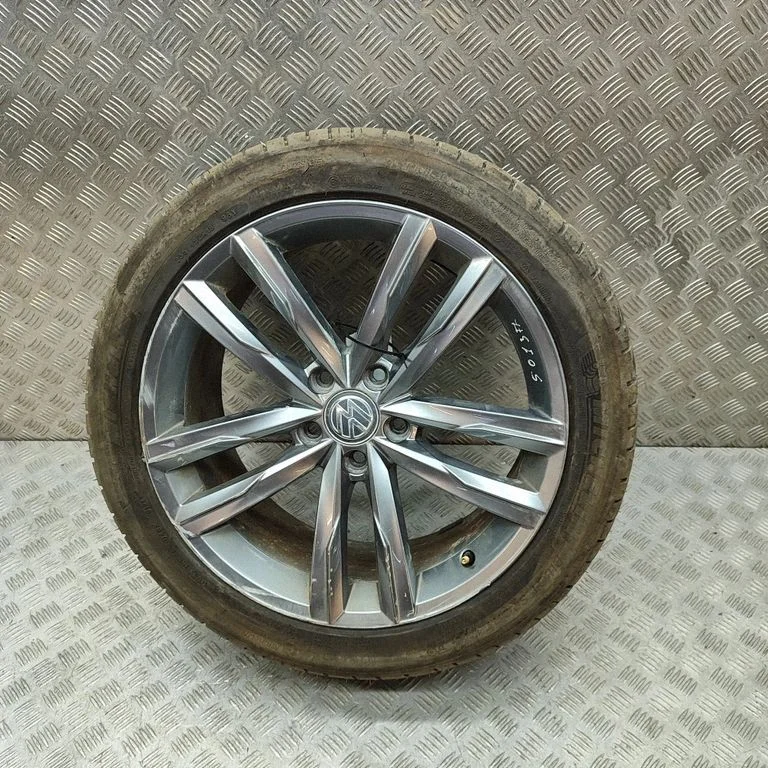 R18 alloy rim – Volkswagen Passat B7 USA (2012-2019)