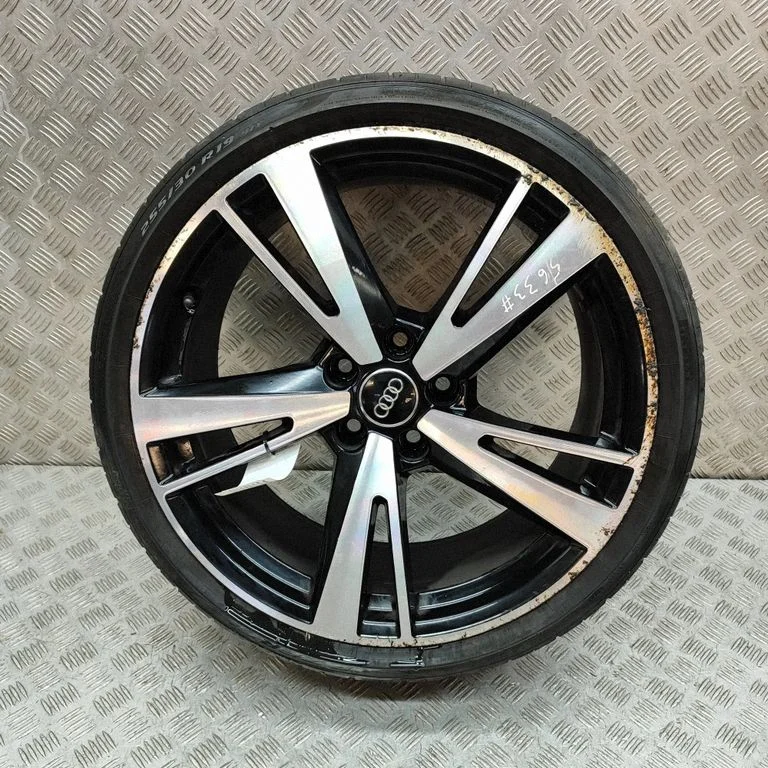 R19 alloy rim 8V0601025FN – Audi RS3 (2015-2019)