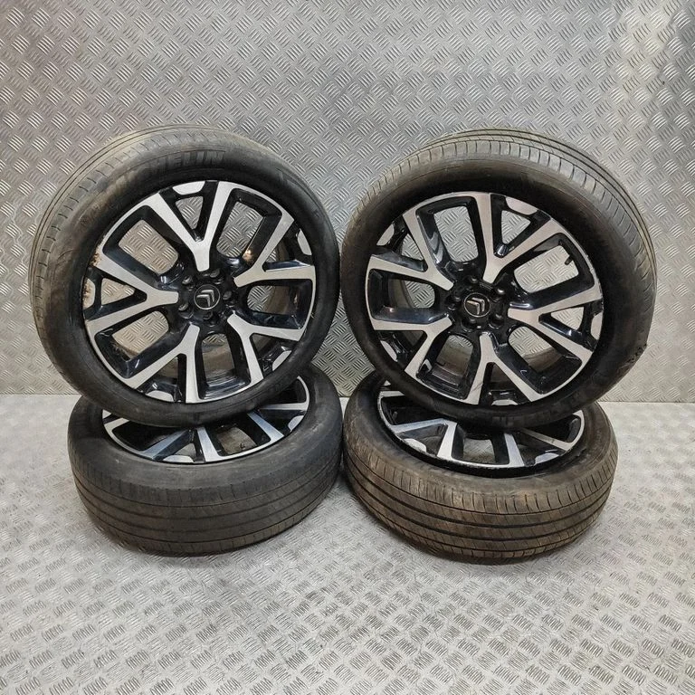 R19 vieglmetāla disks (-i) 9824243777
