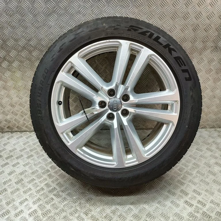 R20 vieglmetāla disks (-i) 4M0601025H