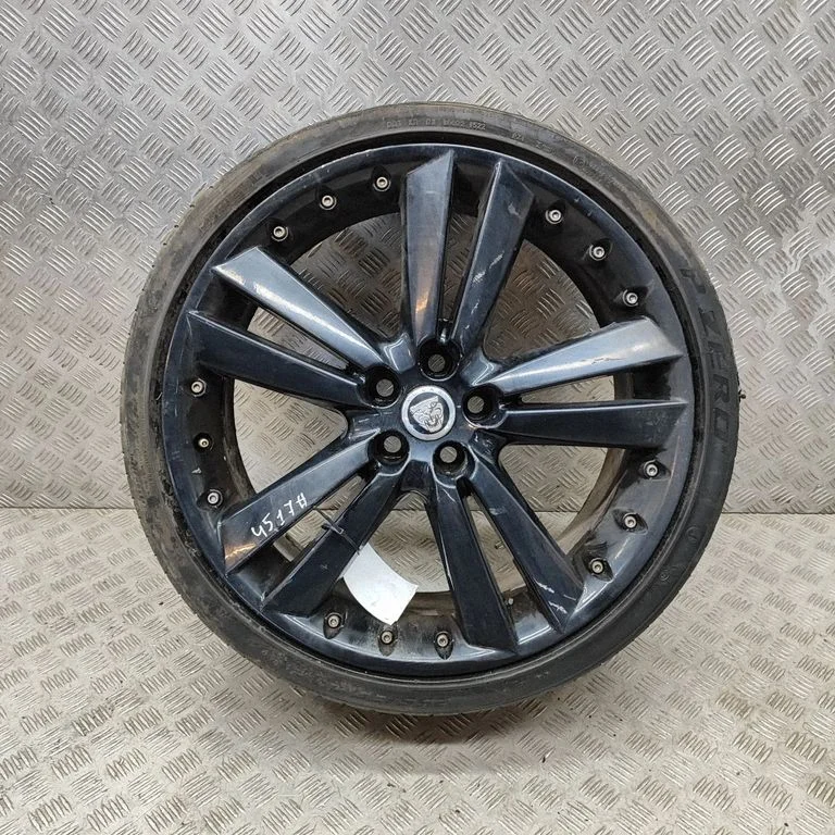 Felgi aluminiowe R20 8W8M1007AA