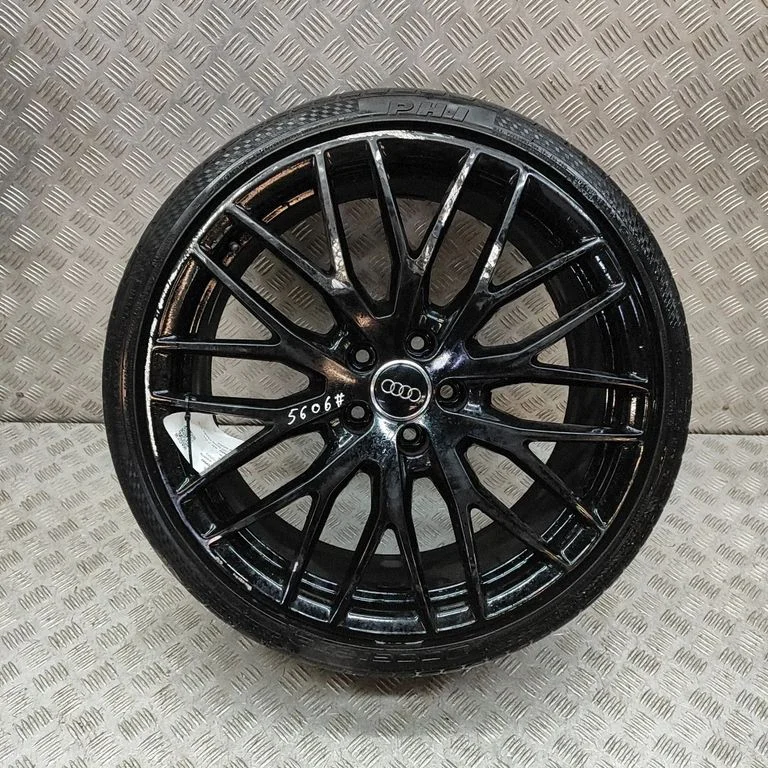 R20 vieglmetāla disks (-i) 8S0601025AR