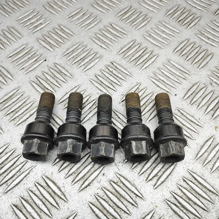 Nuts/bolts – Porsche Panamera (971) (2017-2024)