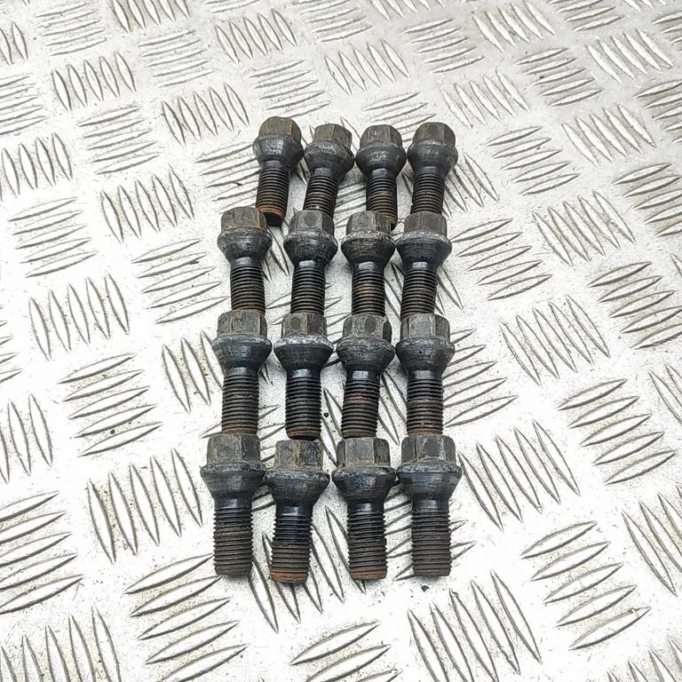 Nuts/bolts – Alfa Romeo Stelvio (2016-)