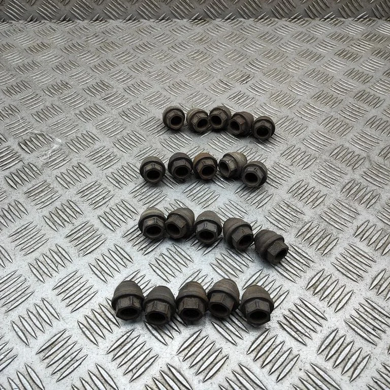 Nuts/bolts ACPA1012HXA