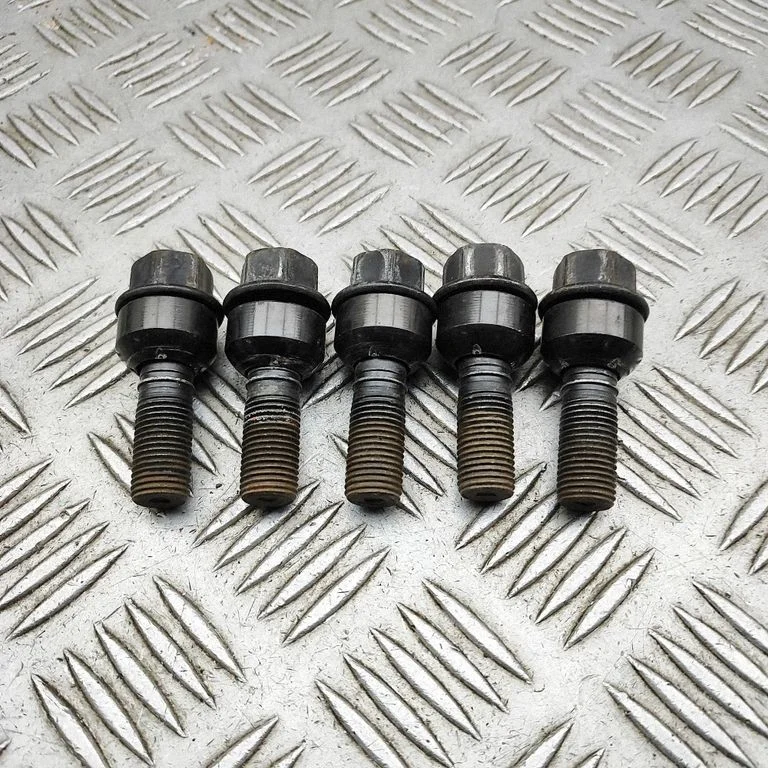 Nuts/bolts – Porsche Panamera (971) (2017-2024)