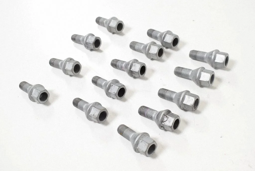 Nuts/bolts – Fiat 500X (2014-)