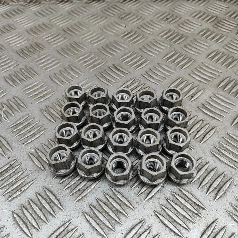 Mutrid/poldid 102700200B