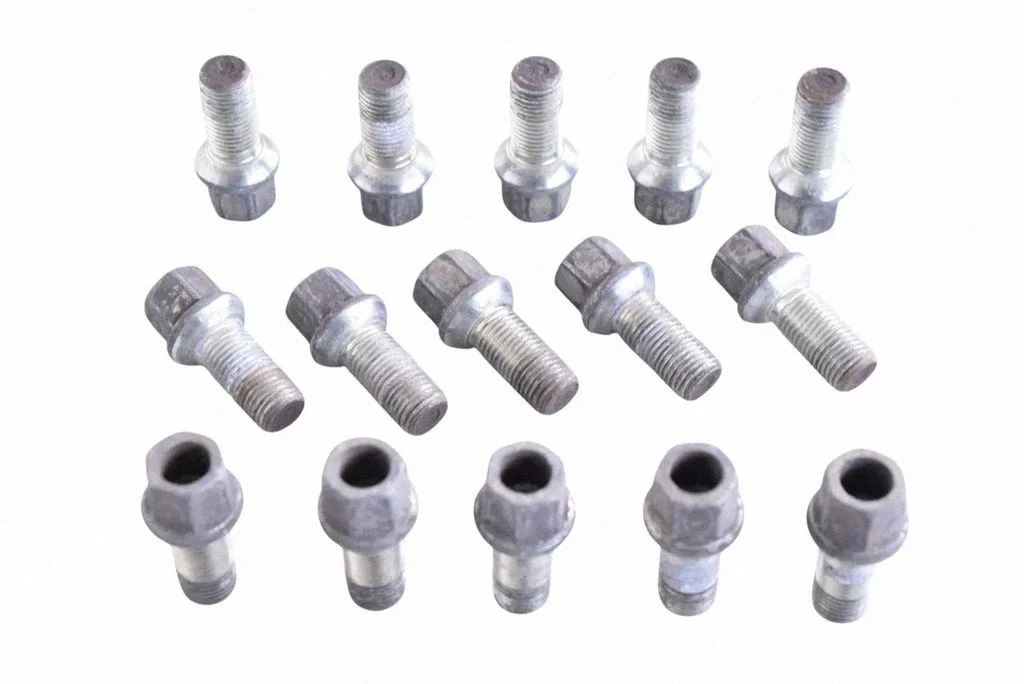 Nuts/bolts