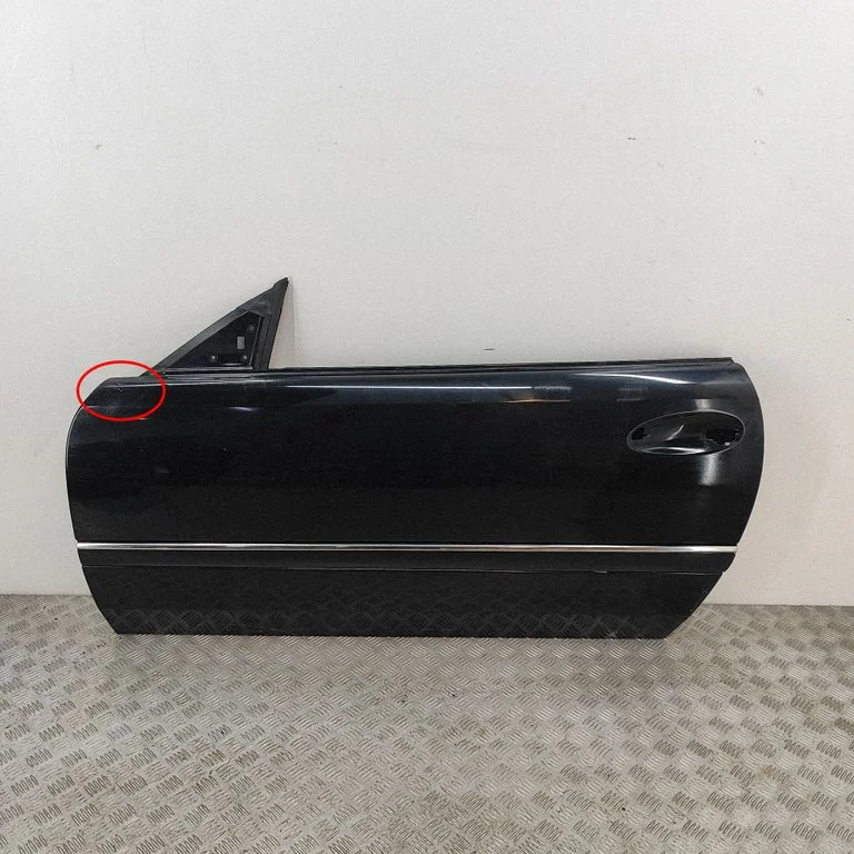 Priekšējās durvis (kupejai) A2157200105