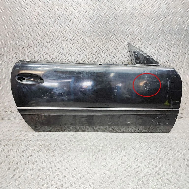Priekšējās durvis (kupejai) A2157200205