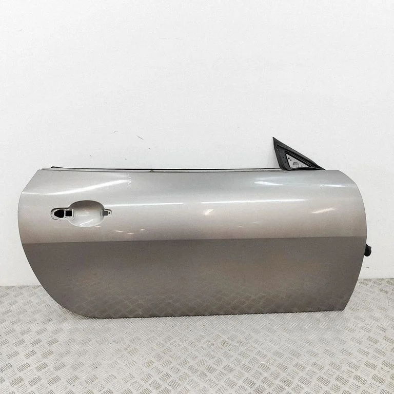 Front door coupe 6W8320124AN
