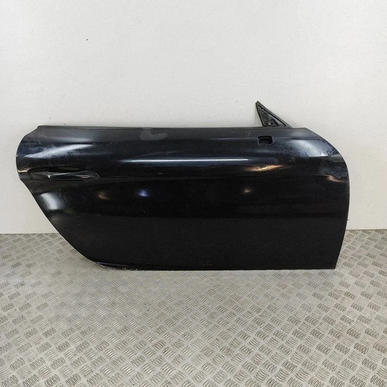 Priekšējās durvis (kupejai) 981531132