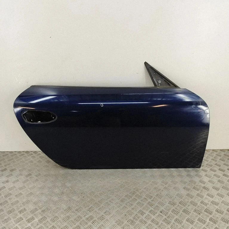 Priekšējās durvis (kupejai) 99753101204