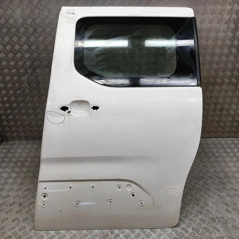 Esiukse ülemine hing – Peugeot Partner III (2018-)