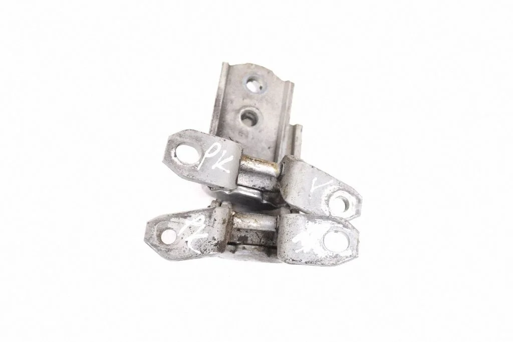 Front door upper hinge – left