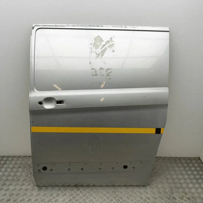 Priekšējā augšējā eņģe KK21V24603AD