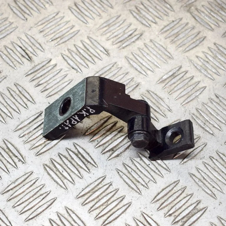 Front door upper hinge – BMW i3 (2013-)