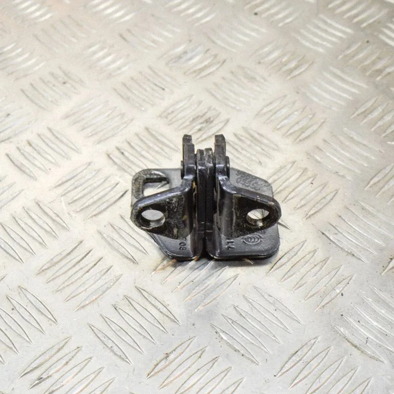 Front door upper hinge 956900D
