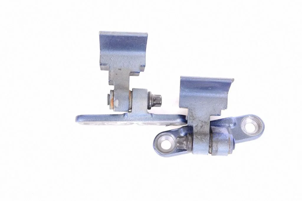 Front door upper hinge 7199575