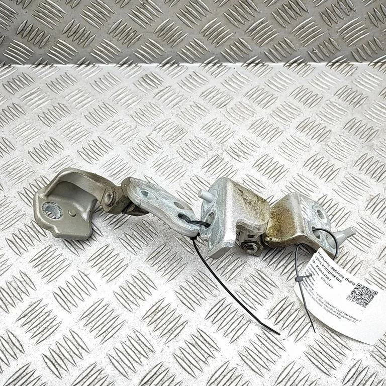 Esiukse hingede komplekt BK21V22810BJ