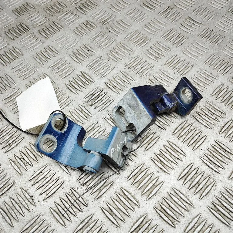 Priekšējo eņģu komplekts 50552723