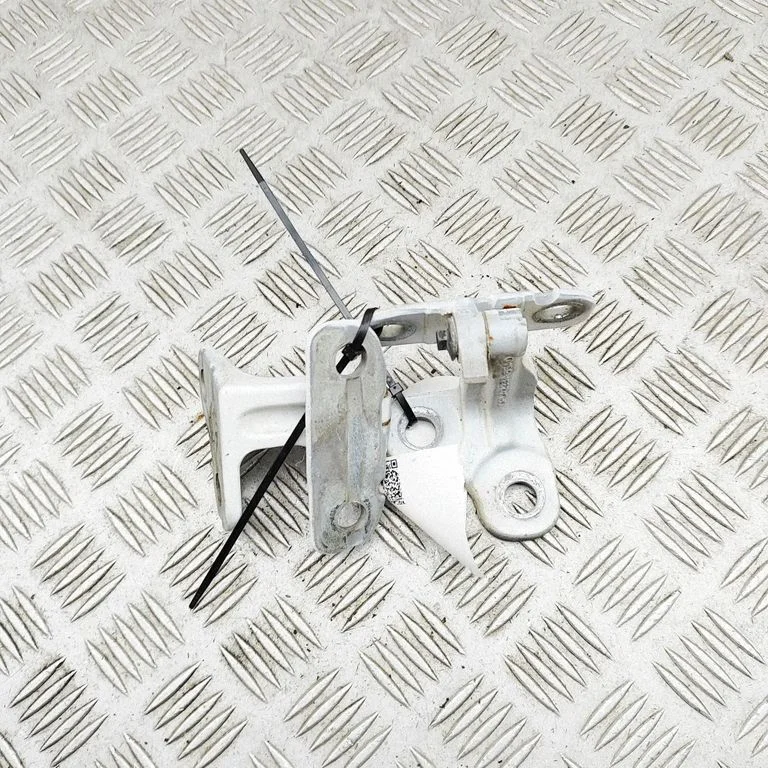 Komplet zawiasów drzwi przednich CPLA228A65BD