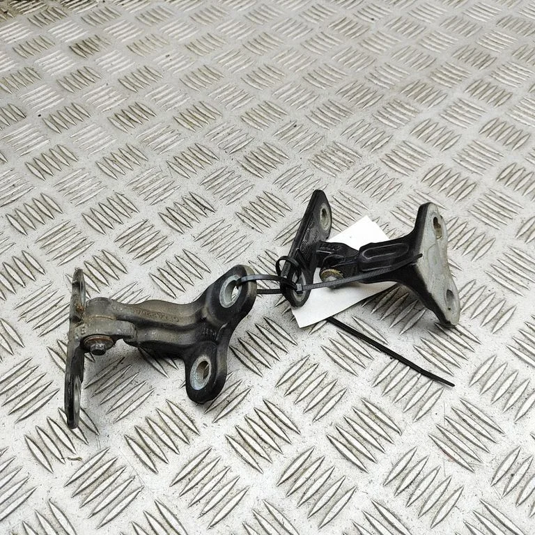 Front door hinges set CPLA228A65AD