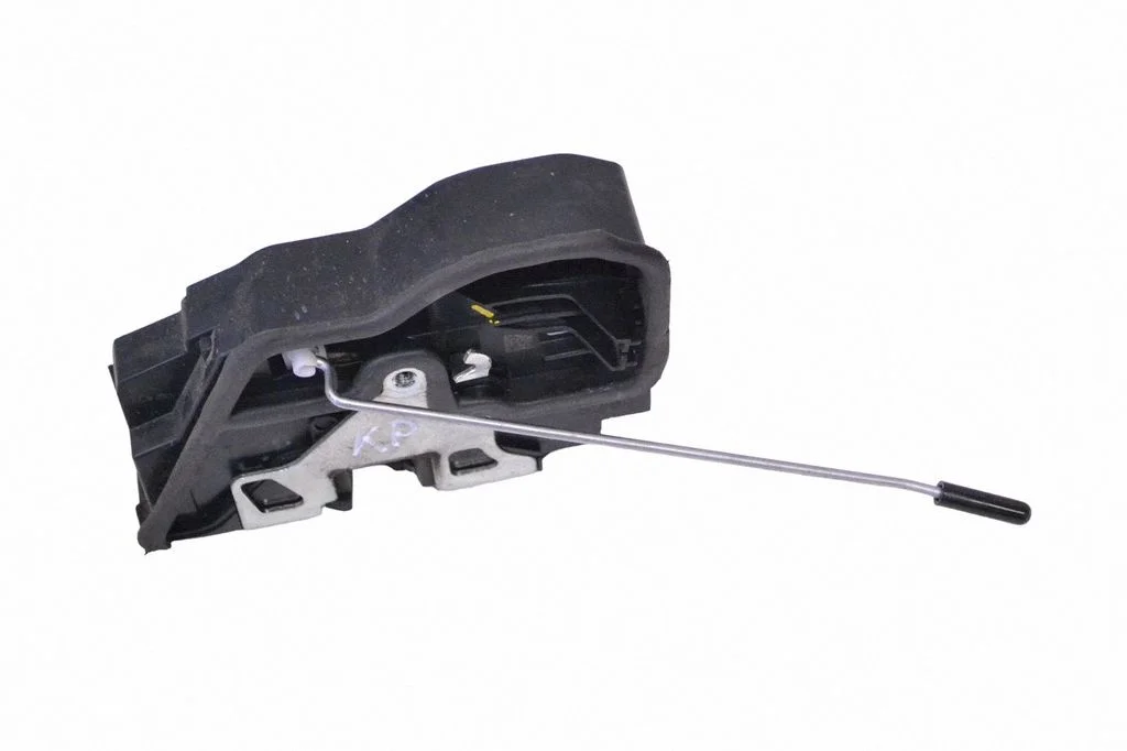 Coupe door lock (next to the handle) – Mini Cooper Countryman R60 (2011-2016)