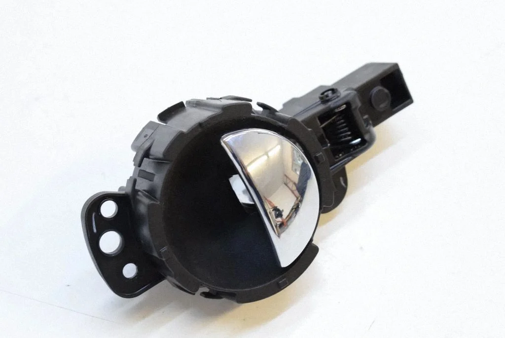 Front door interior handle 51212753717