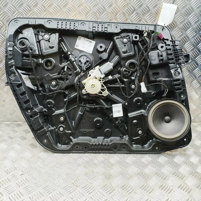 El. loga pacēlāja mehānisms bez motoriņa A2478201402