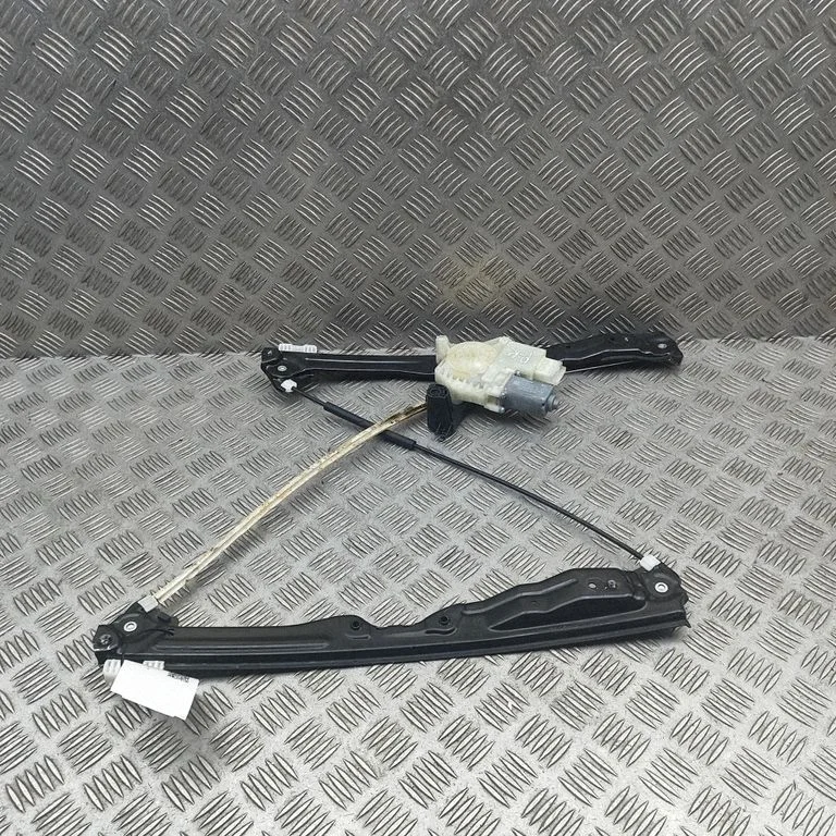 El. loga pacēlāja mehānisms bez motoriņa 9825710380