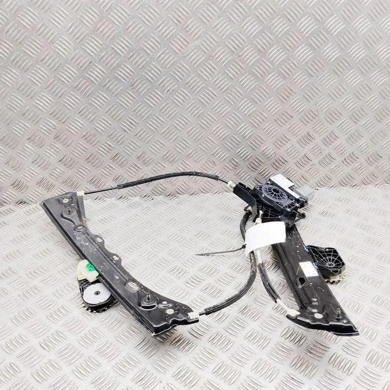 Esiukse elektriline aknatõstuk (ilma mootorita) – BMW 2-seeria F44 (2019-2024)