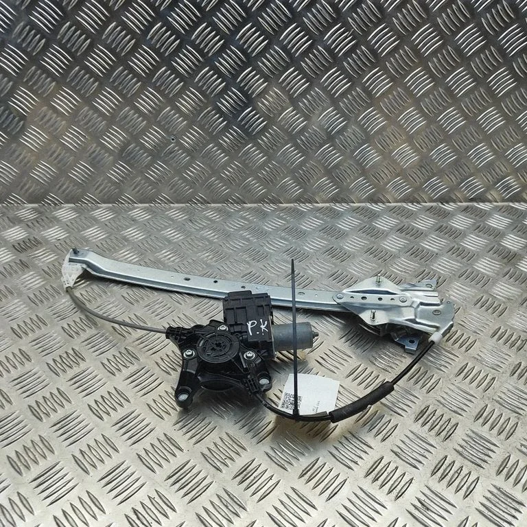 Front door electric window regulator 8572078030