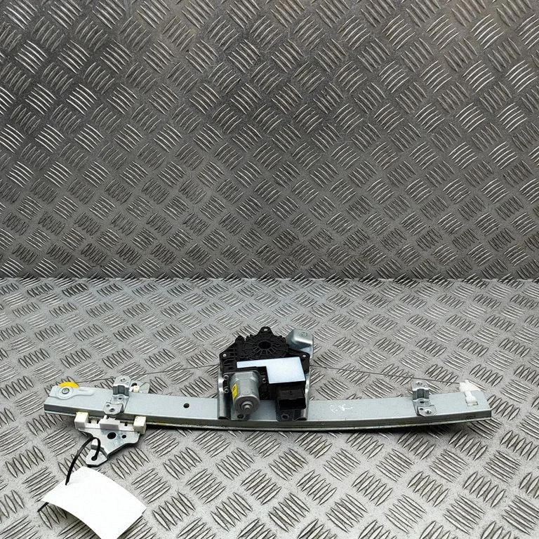 Front door electric window regulator 807515MS5A