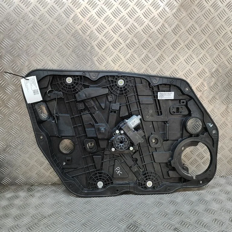 Esiukse elektriline aknatõstuk (ilma mootorita) – KIA EV6 (2021-)