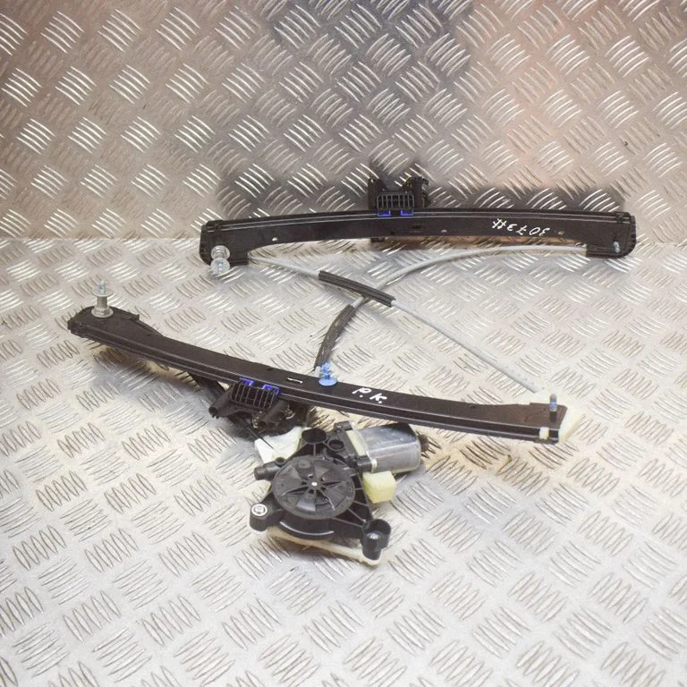 Front door electric window regulator 5Q0959802B