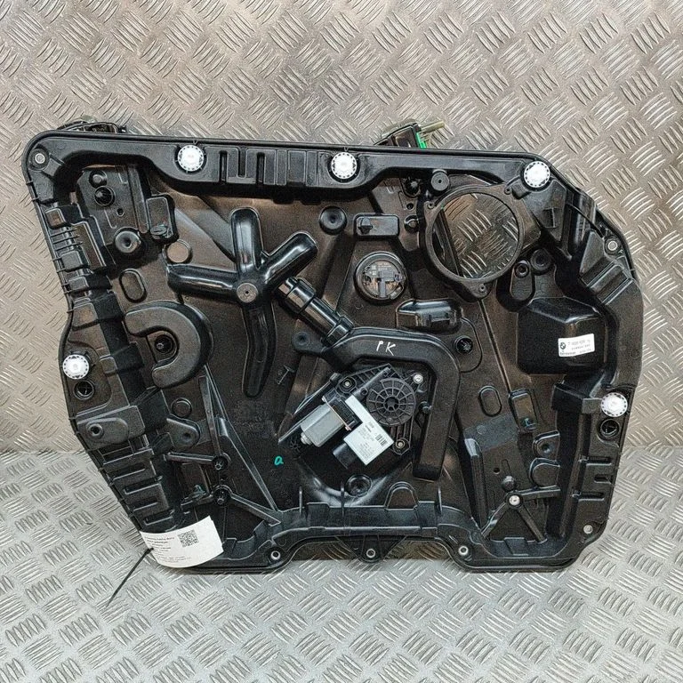 Esiukse elektriline aknatõstuk (ilma mootorita) – BMW iX3 G08 (2020-)