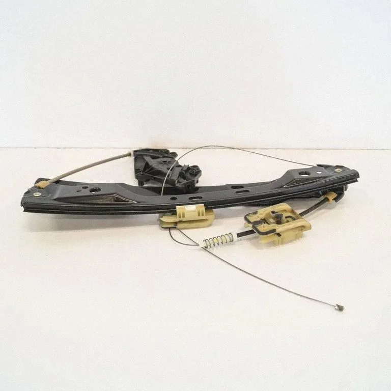Front door electric window regulator 964290100