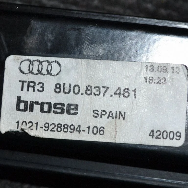El. loga pacēlāja mehānisms bez motoriņa – Audi RS Q3 (2013-2018)