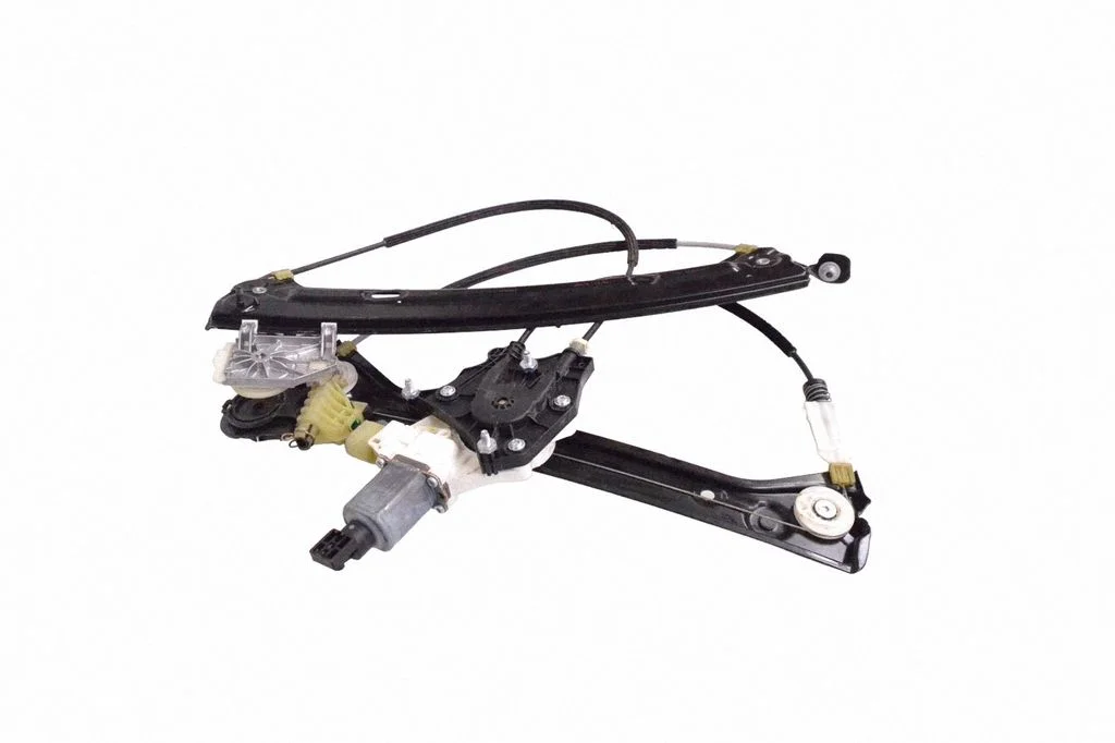 Esiukse elektriline aknatõstuk (ilma mootorita) – BMW 7-seeria F01 F02 F03 F04 (2008-2016)