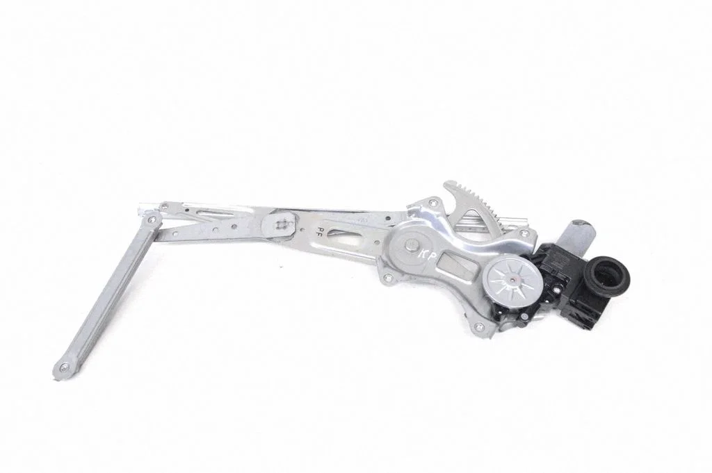 Front door electric window regulator – Toyota Prius (XW50) (2015-2023)