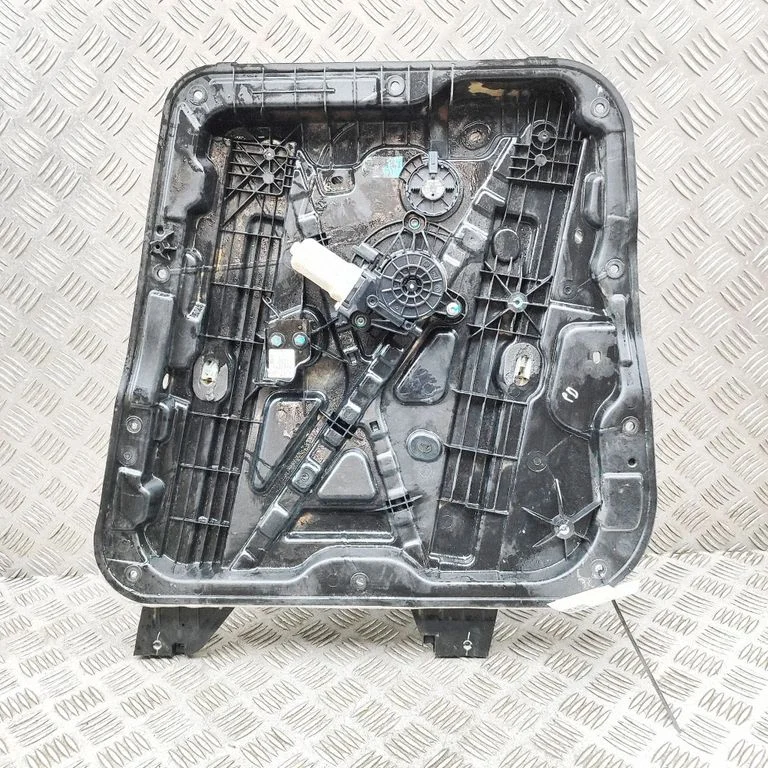 Front door window regulator with motor SA3F6104209