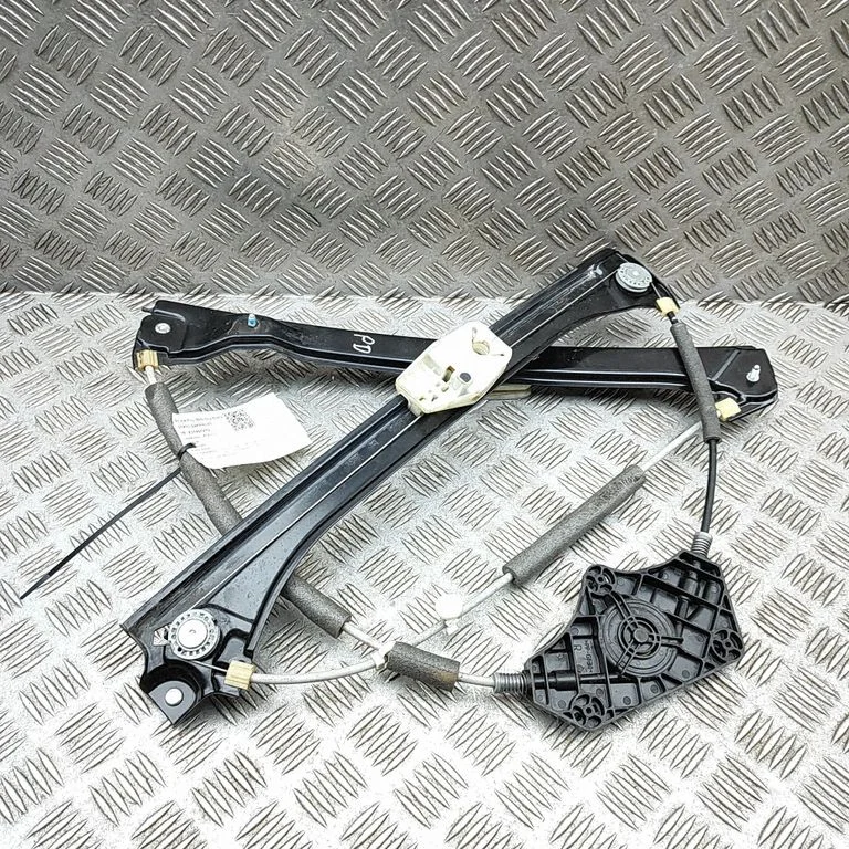 Front door window regulator with motor 3V0837462A
