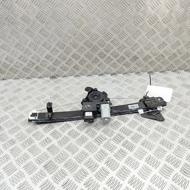 Front door window regulator with motor EM2EUL6104109B