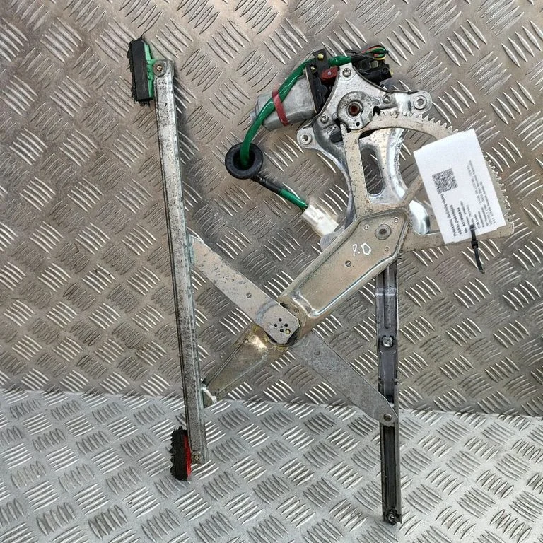 Priekšējā el. loga pacēlāja mehānisma komplekts 6980130240