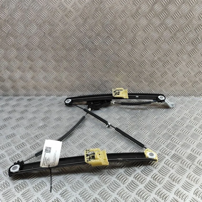 Priekšējā el. loga pacēlāja mehānisma komplekts 2GM837462C