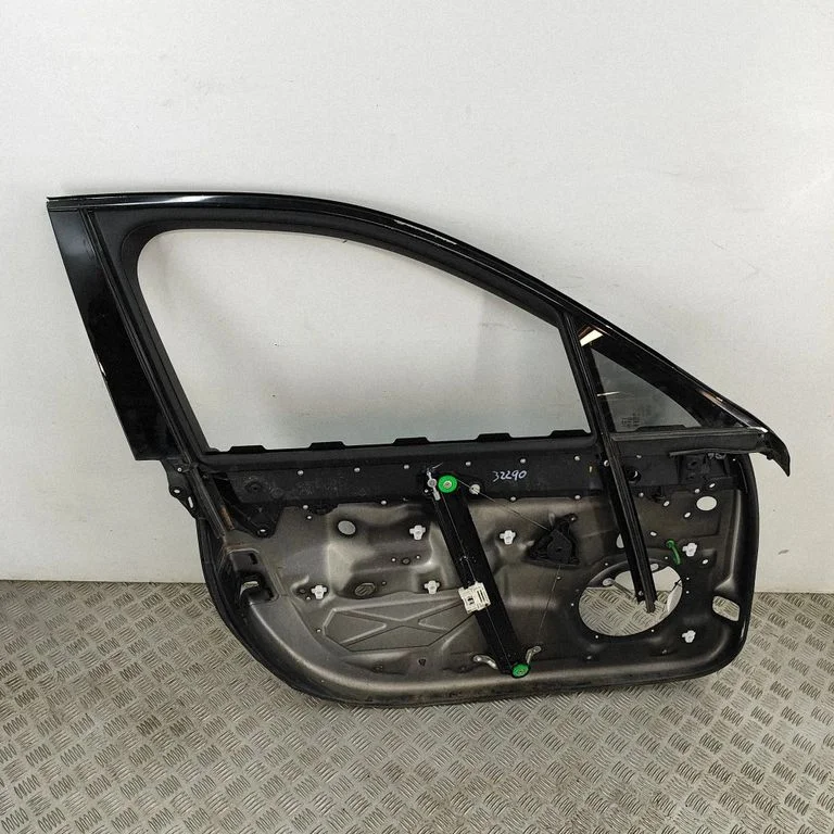 Priekšējā el. loga pacēlāja mehānisma komplekts 911478100